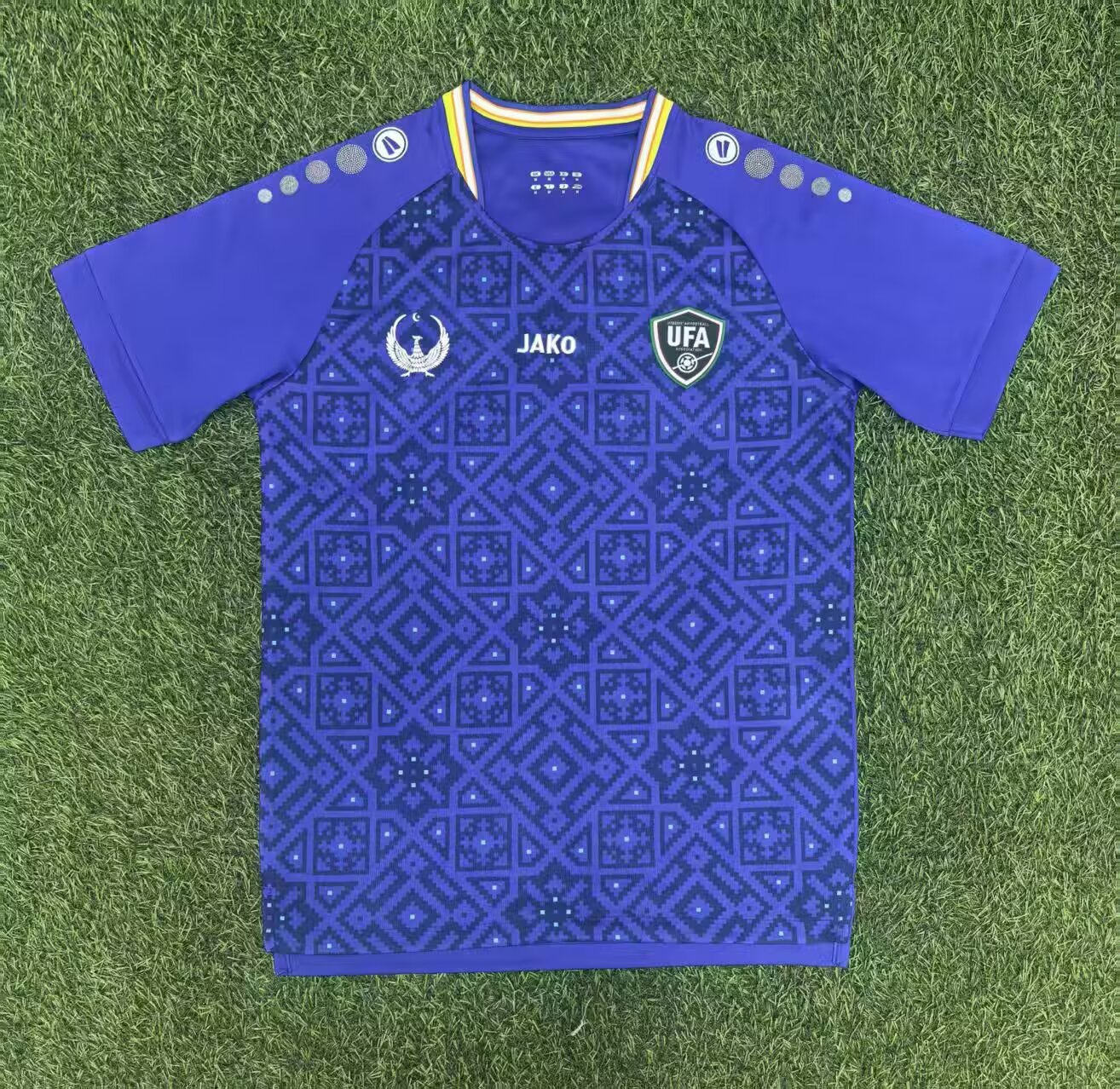 2025 Uzbekistan Home Football Shirt 1:1 Thai Quality