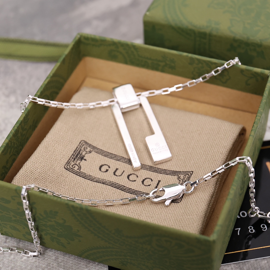 TOP GUCCI Necklace - Silver