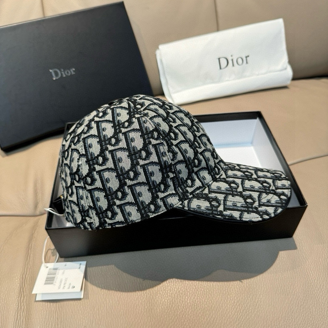 TOP Christian Dior Baseball Hat - Black