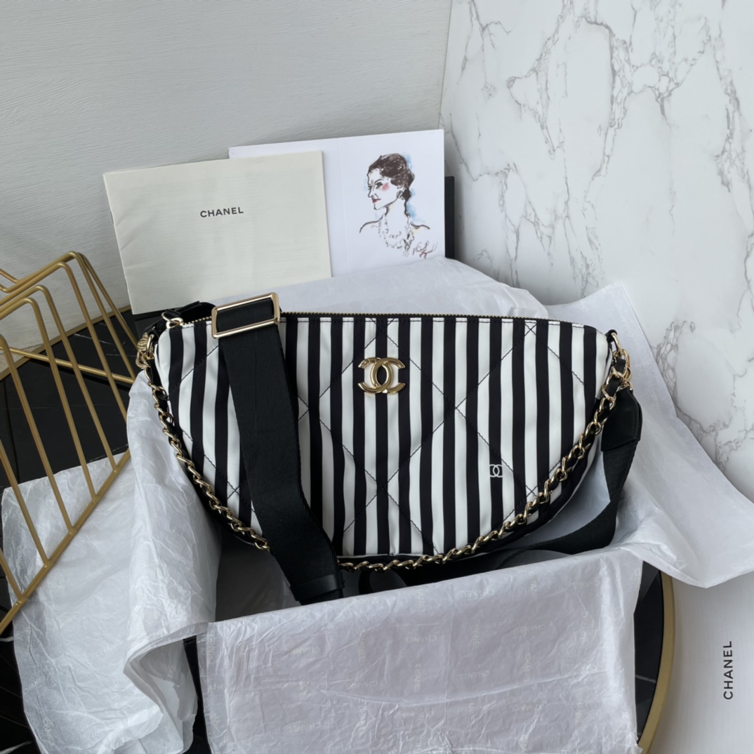 TOP CHANEL Cocobeach Shoulder Bag 31x18x9cm - 2 Color