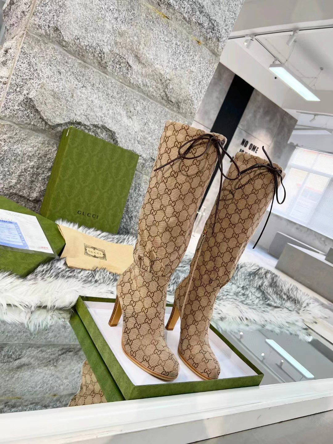 TOP GUCCI Boots