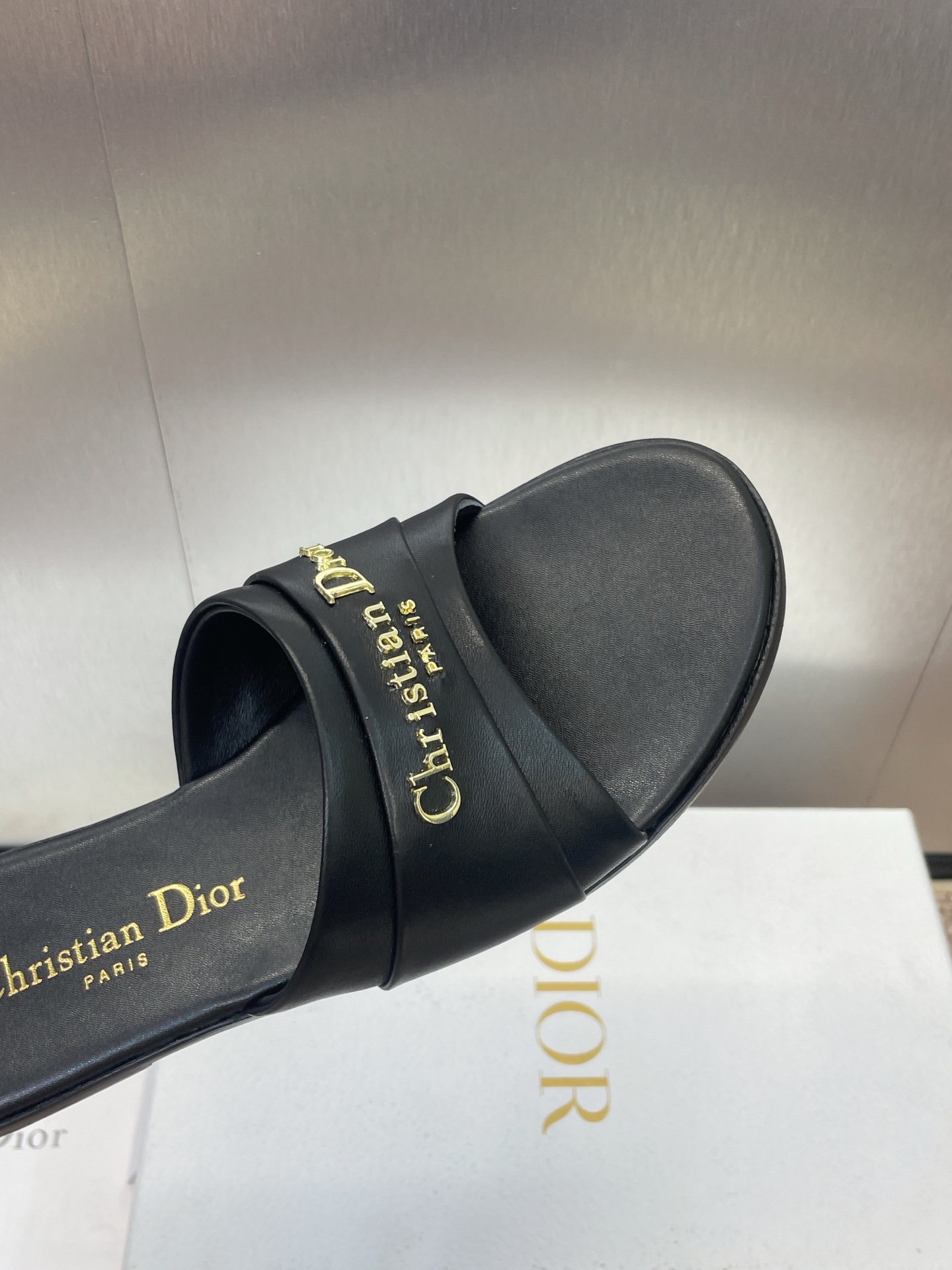 TOP Christian Dior My Dior Flat Slippers Calfskin - 2 Color