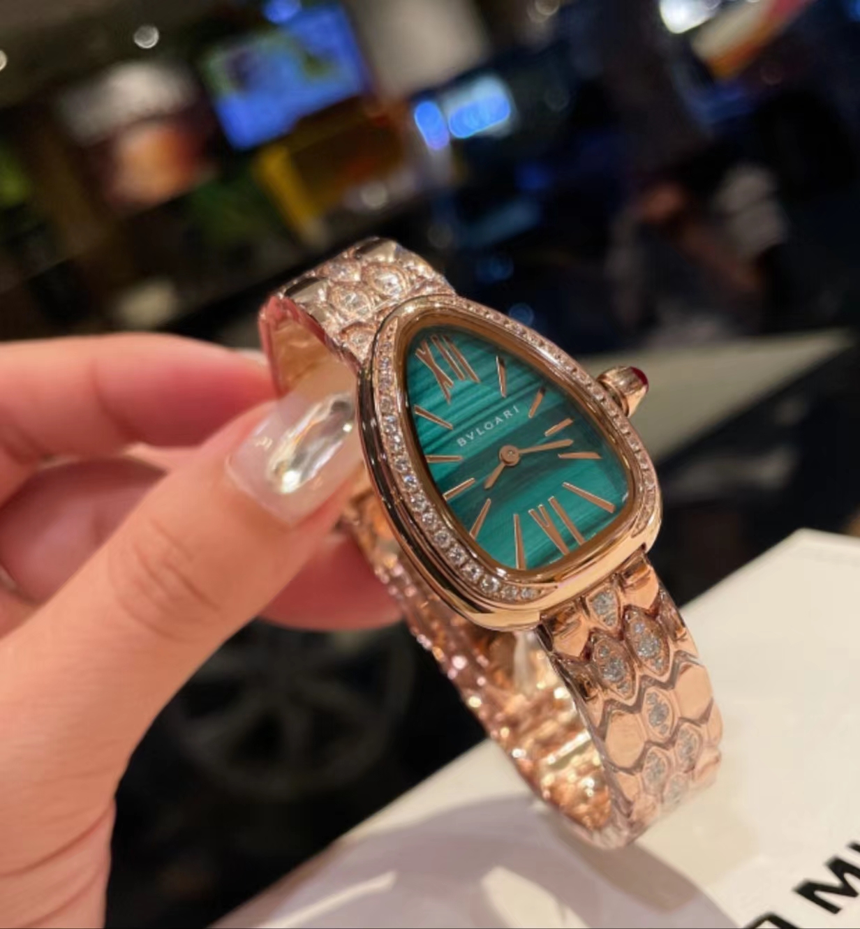 Top BVLGARI Serpenti Seduttori Watches with Diamond - Gold