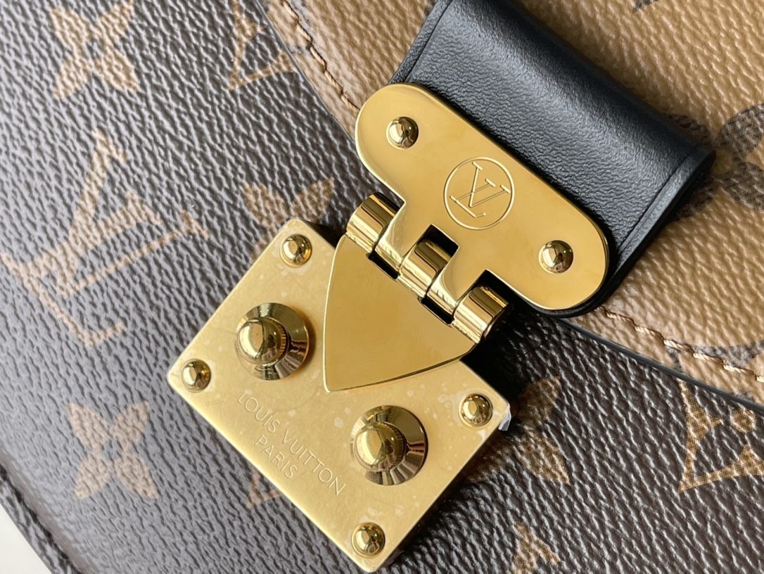 Louis Vuitton Tilsitt m46548 (10A Mirror Version)