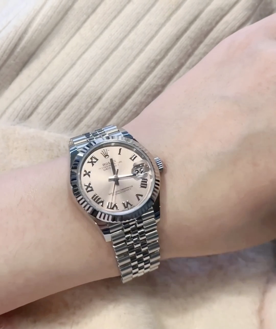 TOP ROLEX Rolex Watch - Silver