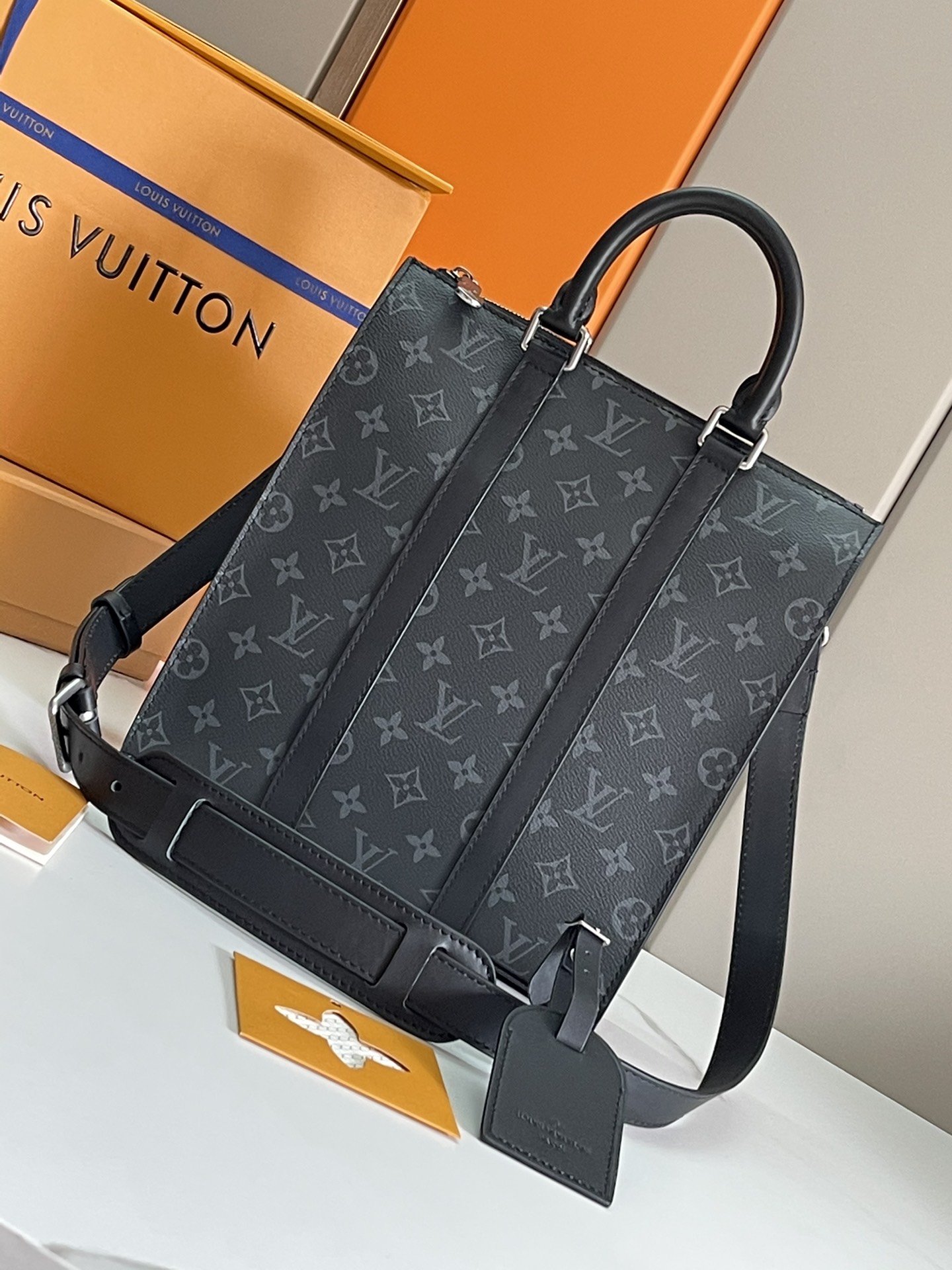 TOP Louis Vuitton LV Sac Plat Monogram Eclipse Reverse 26x28.5x6CM-Black