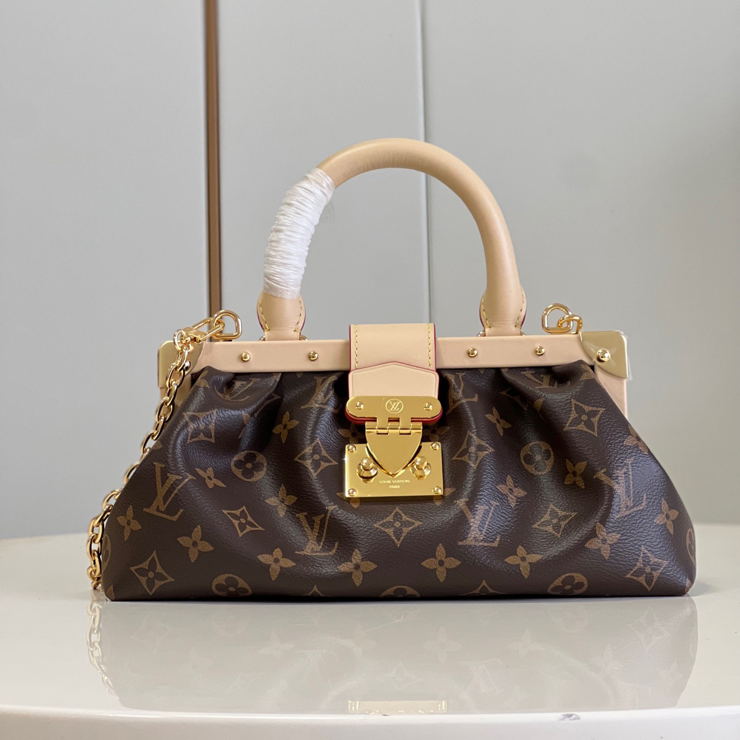 Louis Vuitton Monogram Clutch M46544