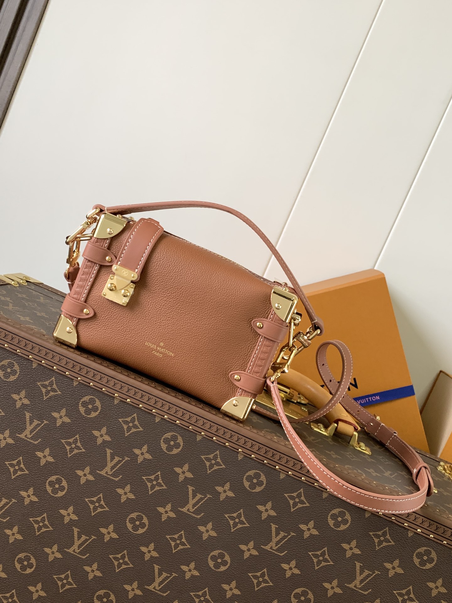 TOP Louis Vuitton LV Side Trunk Bag 21x 14 x 6cm - 3 Colors