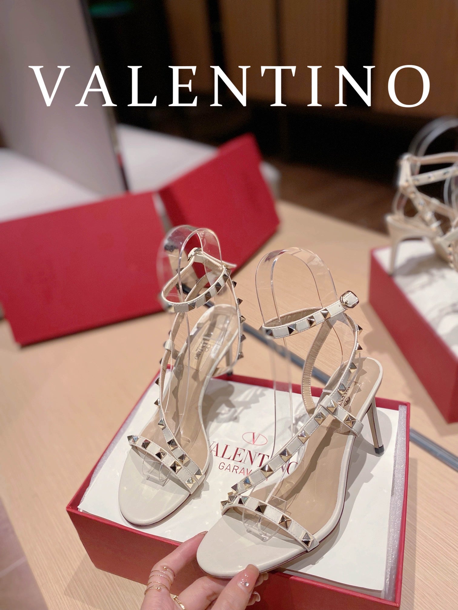 TOP VALENTINO  Rockstud Asymmetrical Slingback Sandals - White