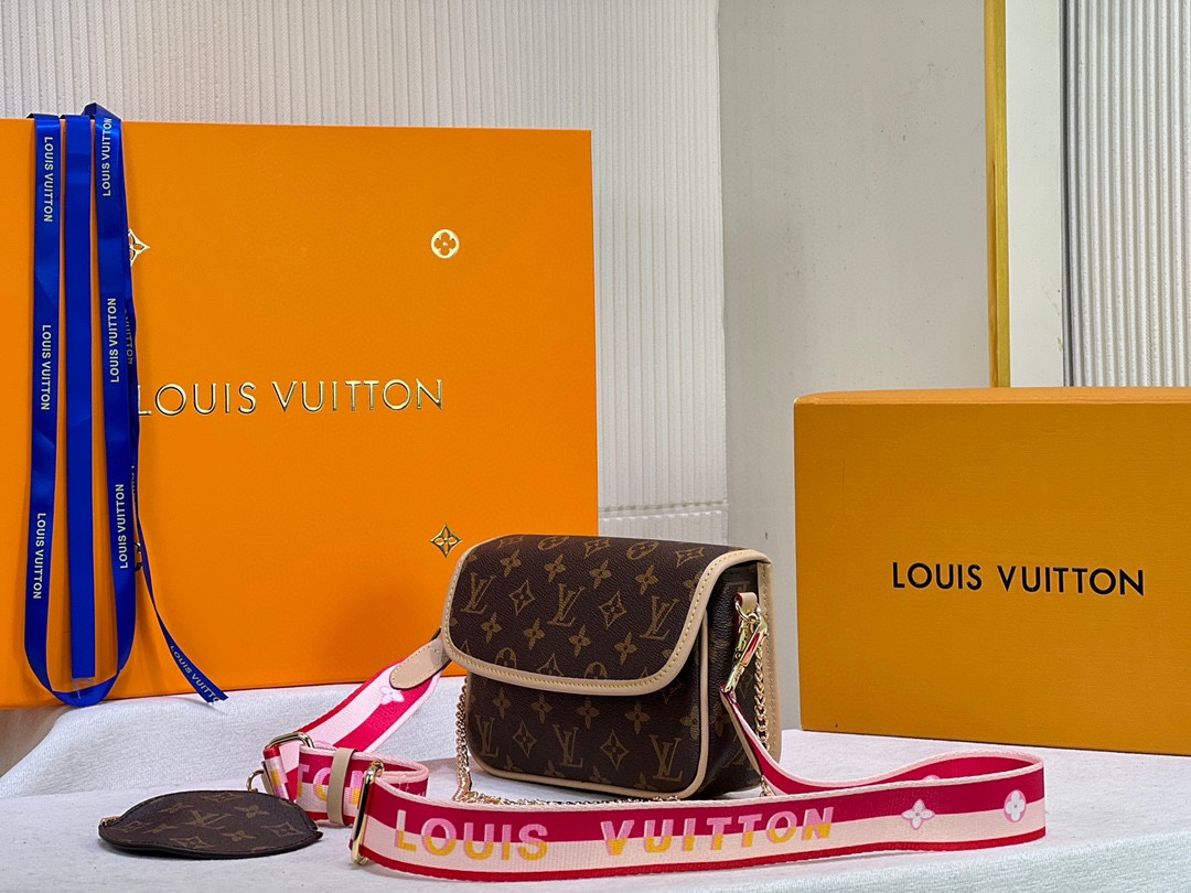 TOP Louis Vuitton LV Multi Pochette New Wave Handbag cowhide-3 colors