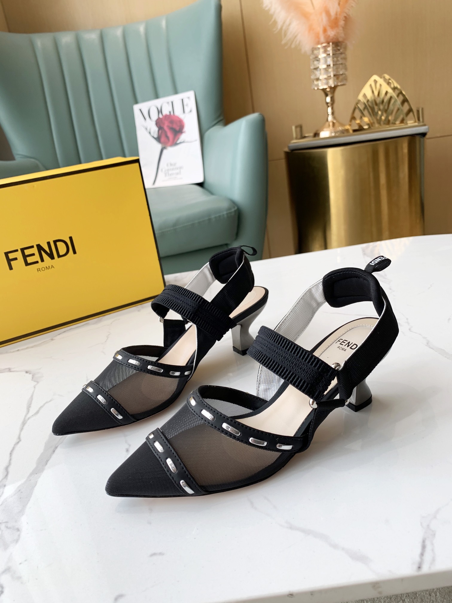 TOP FENDI Elastic Satin Sheepskin Lining Shoes - Two Colors