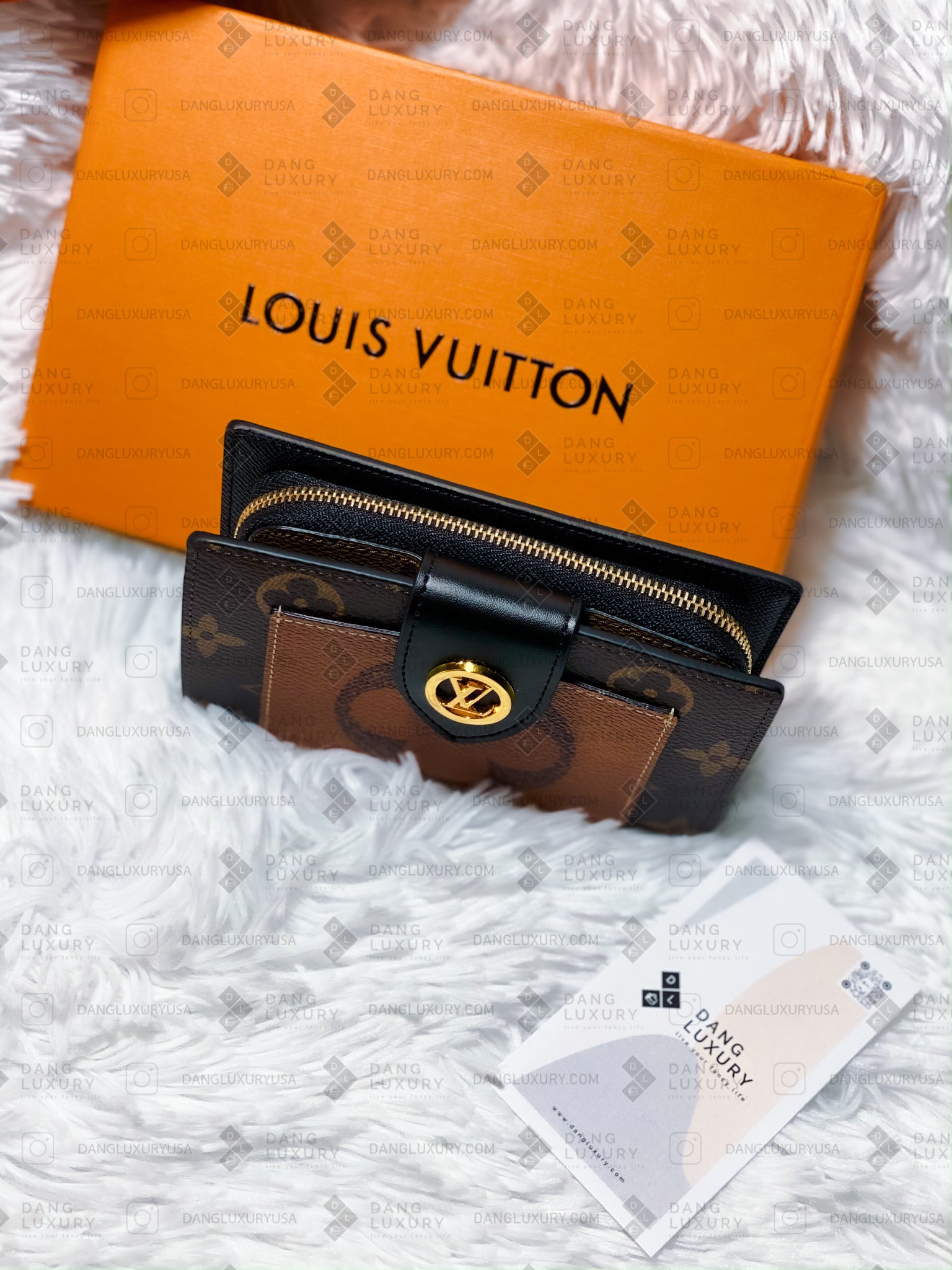 TOP Louis Vuitton LV LV Juliette Folding Wallet