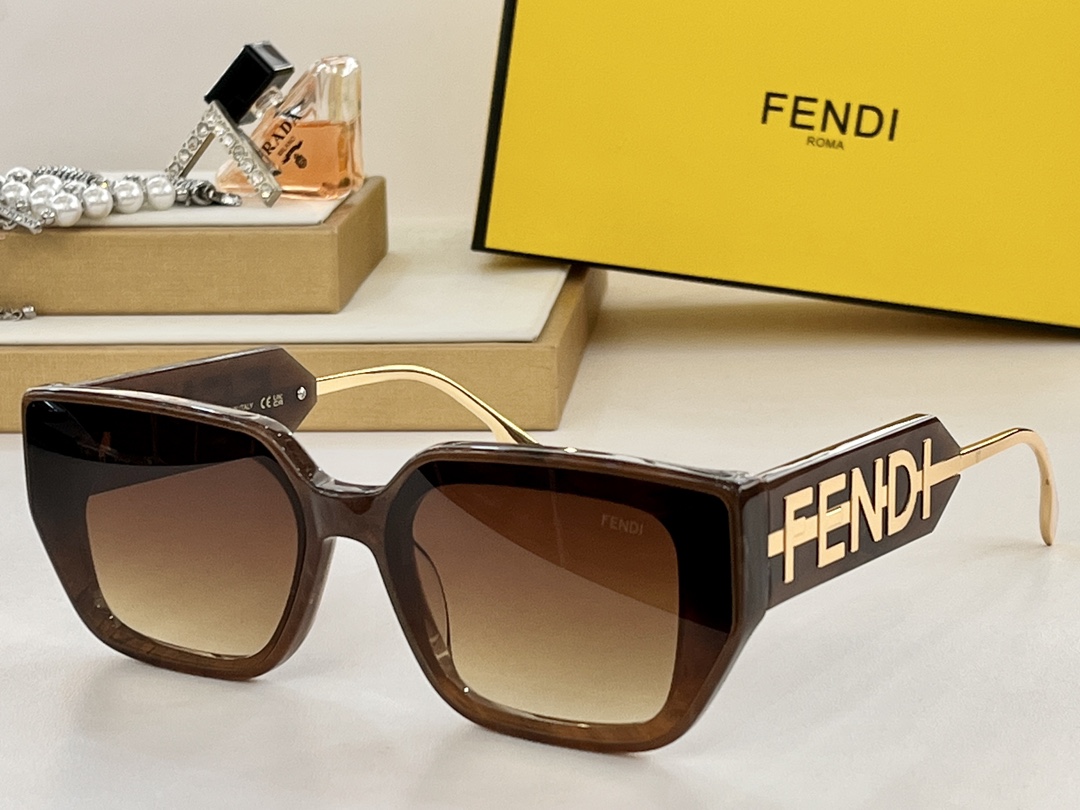 TOP FENDI Sunglasses - 7 Colors