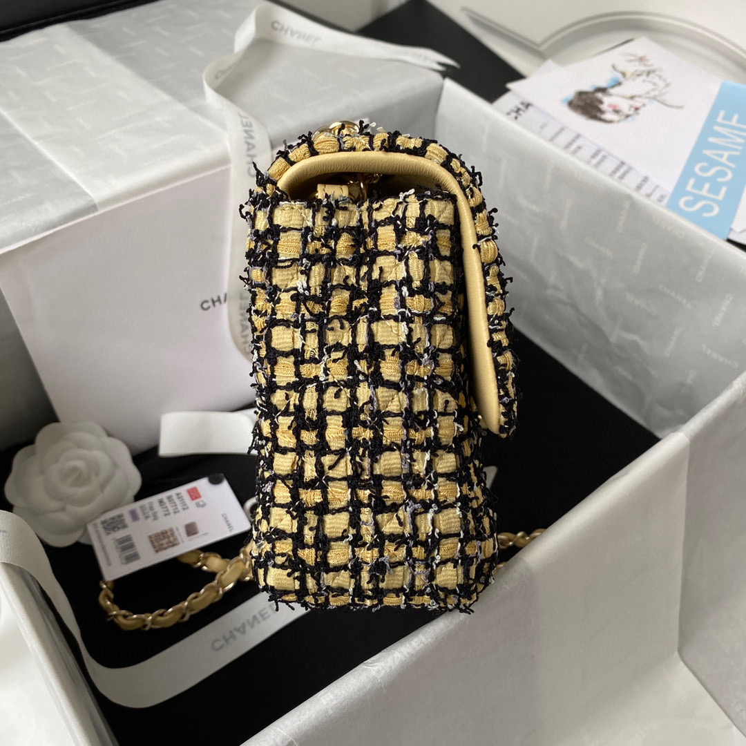 TOP CHANEL Classic Flap Bag Tweed Medium 25.5cm - Yellow &  GHW