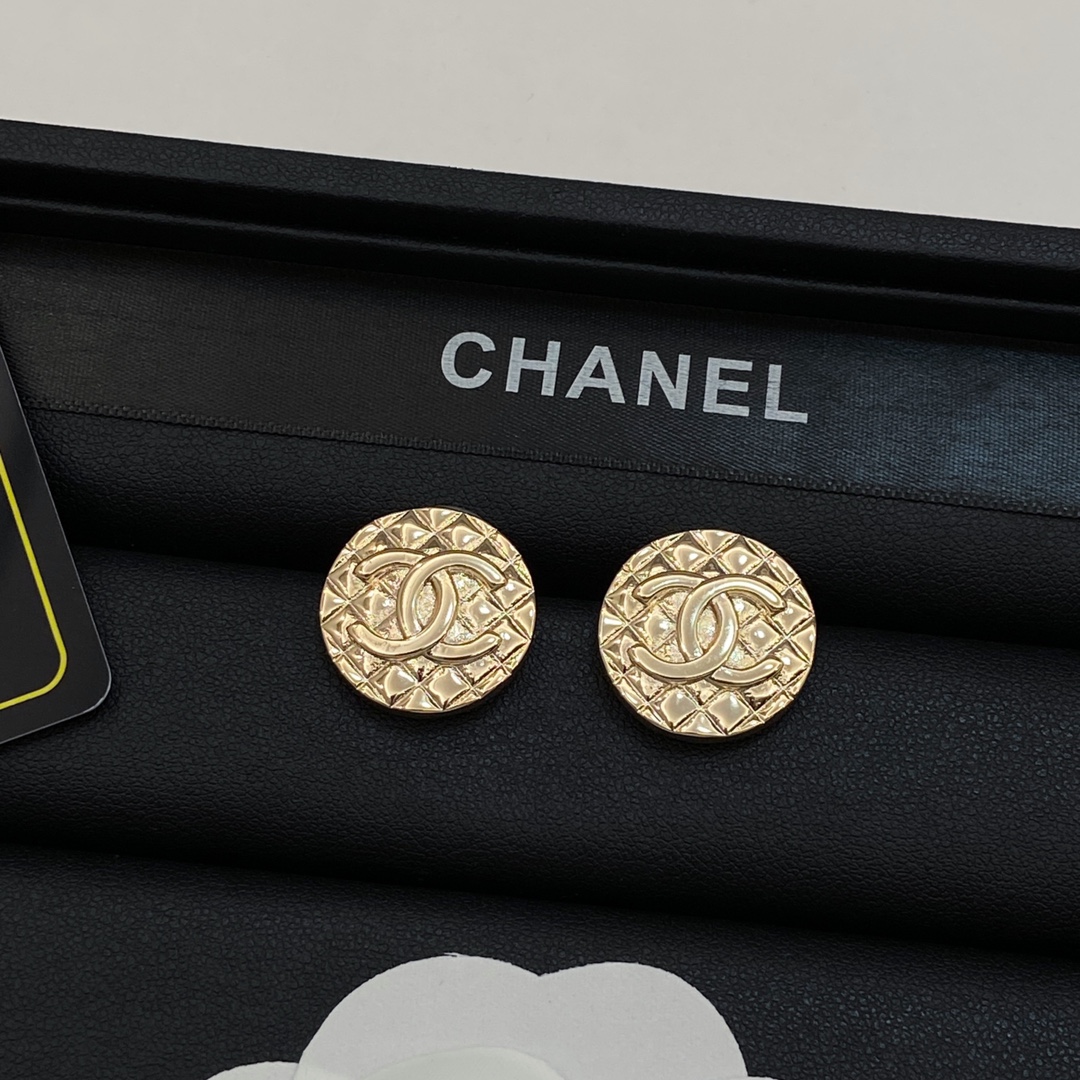 TOP CHANEL CC Earrings - 3 Type