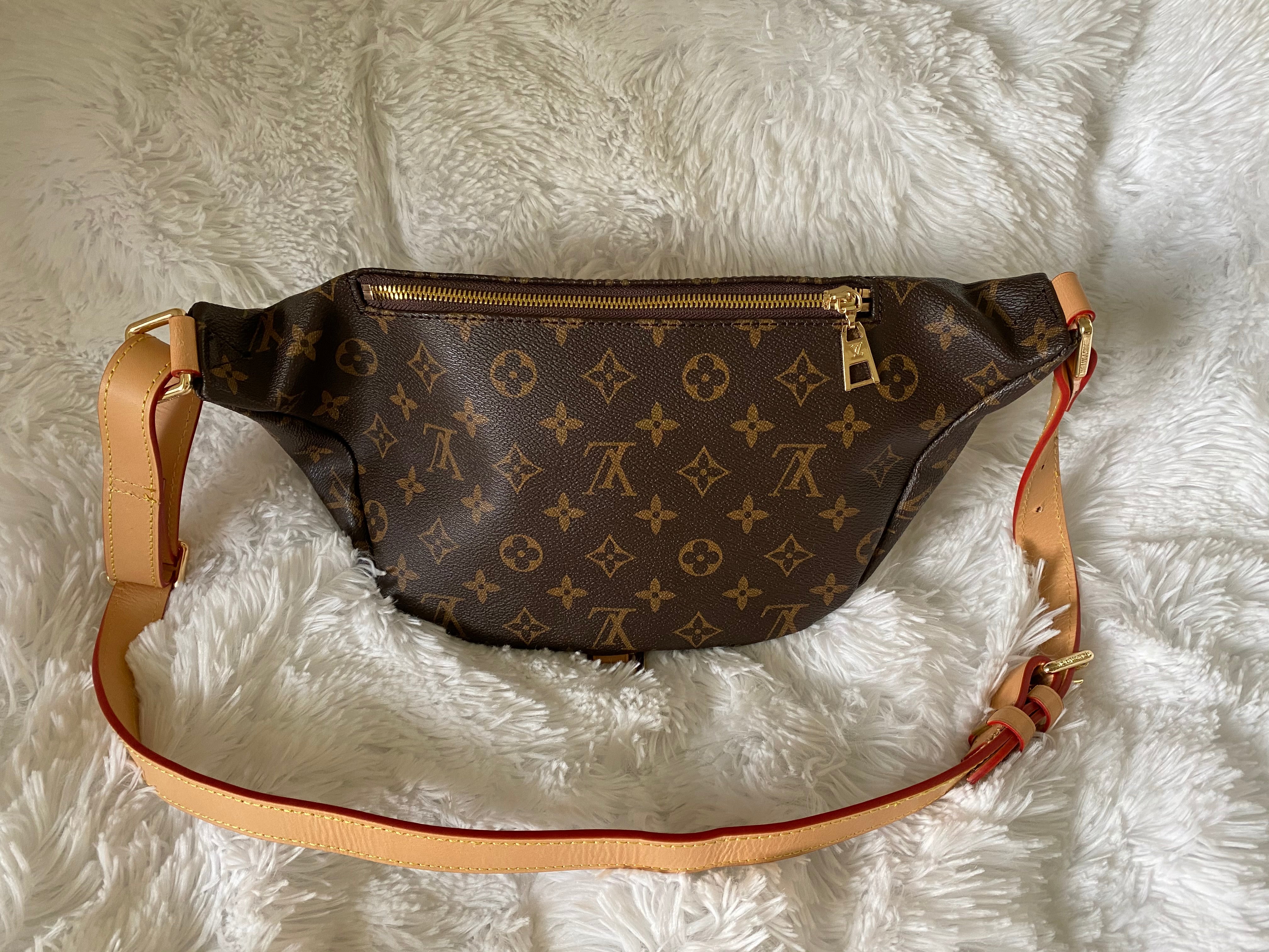 TOP Louis Vuitton LV  Bum Bag Monogram 37 x 14 x 13cm-Brown