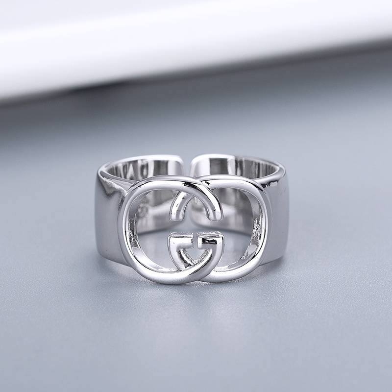 TOP GUCCI GG Open Ring