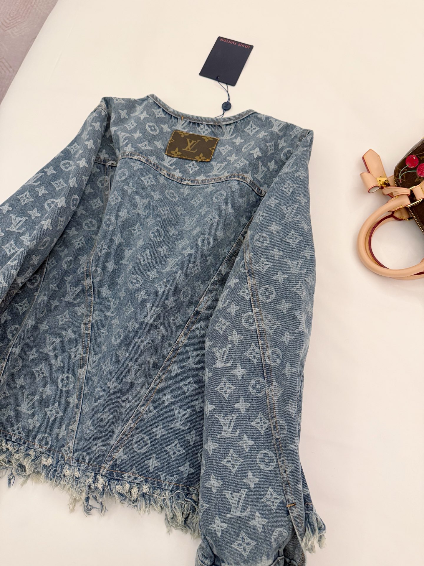 TOP Louis Vuitton LV  Denim Jacket - Blue