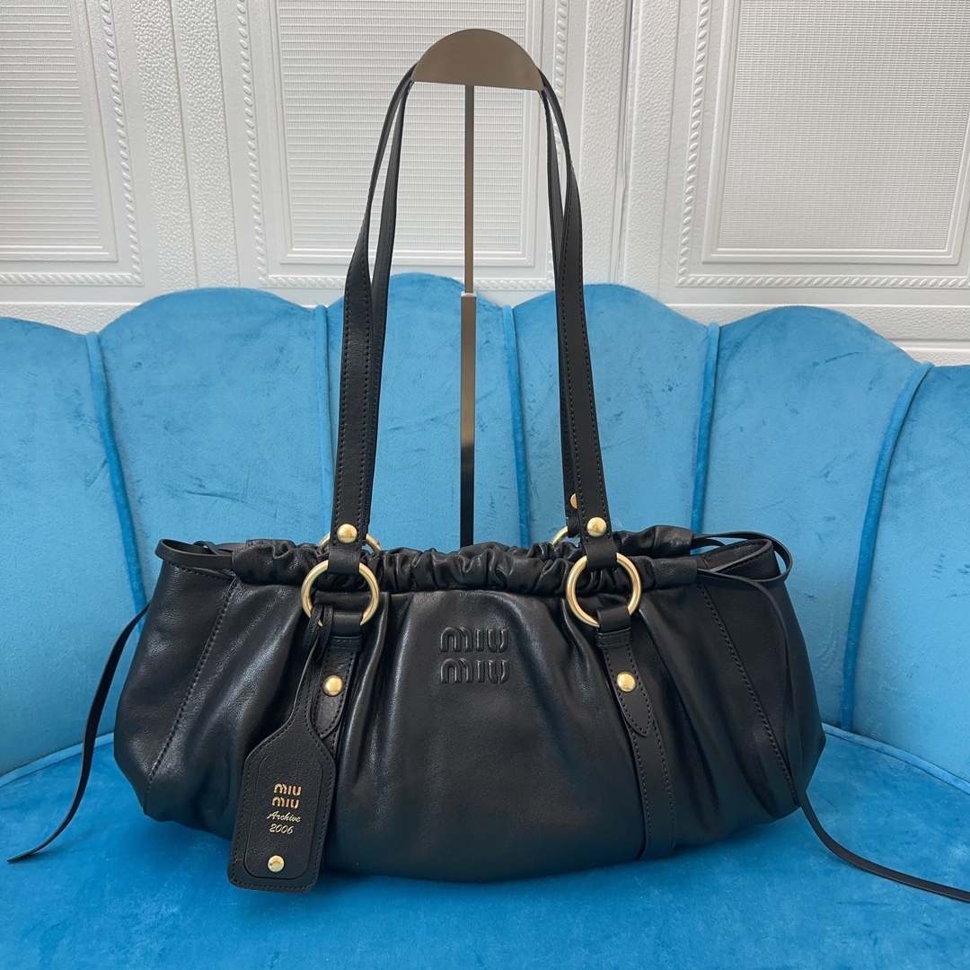 TOP Miu Miu Underarm Dumpling Buns 44x16x10.5cm - 2 Colour
