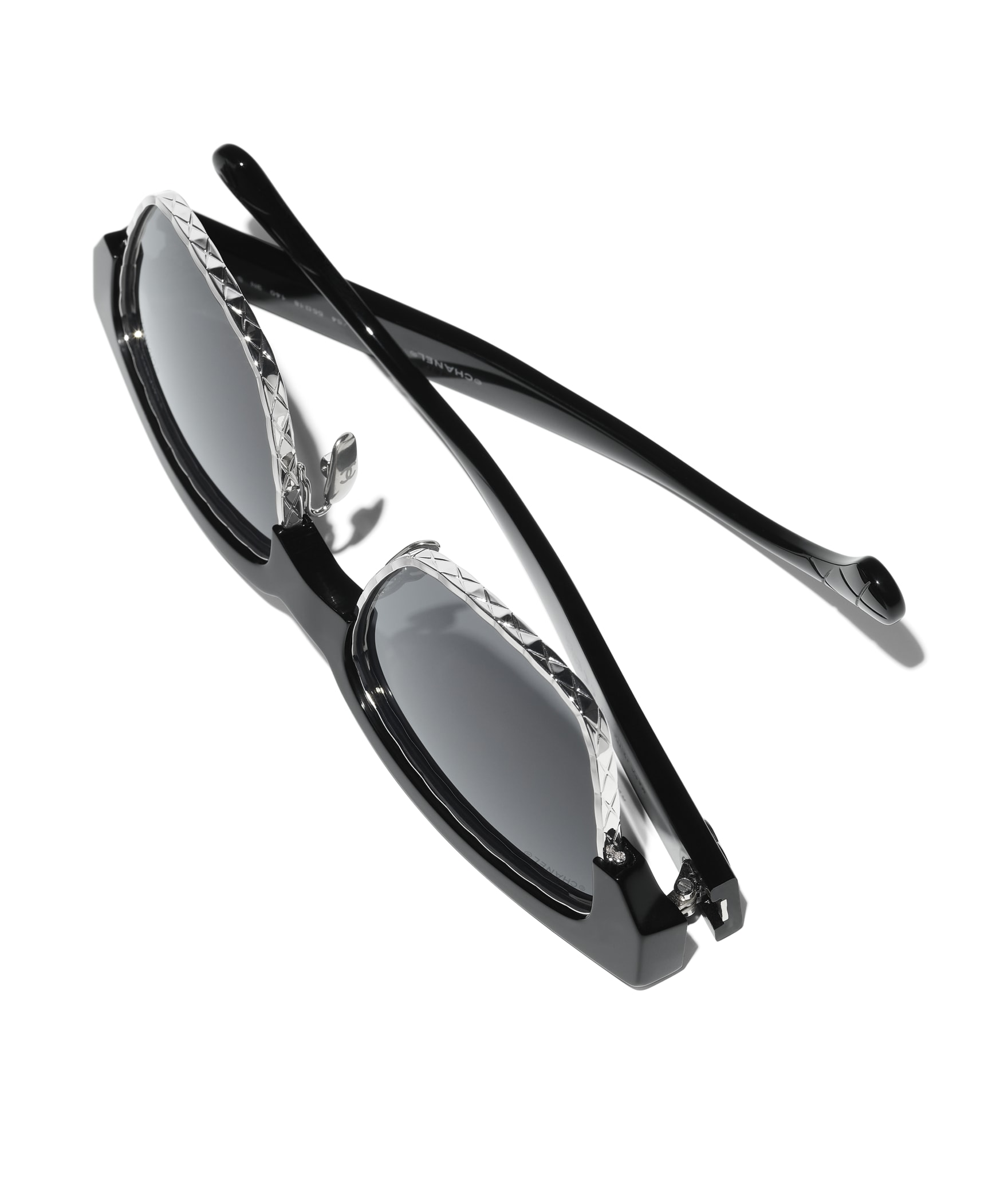 CHANEL Cat Eye Sunglasses A71754X06081S