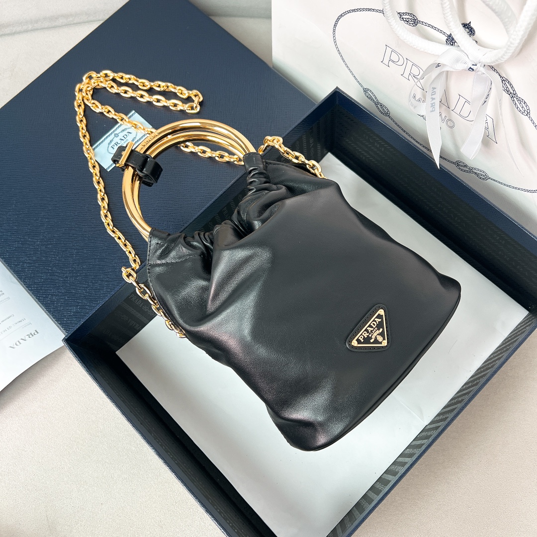Top PRADA Leather Bucket Bag 15x19x8cm - Two Colors