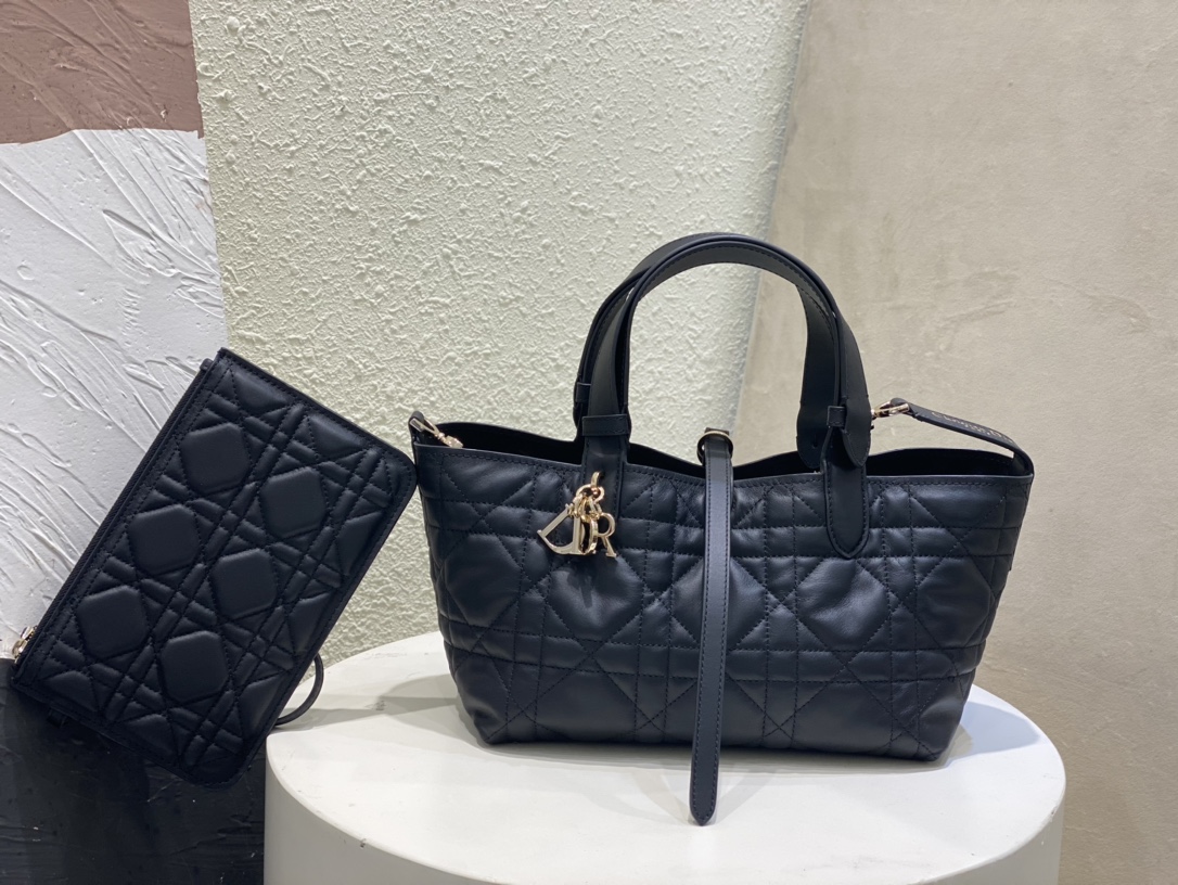 TOP Christian Dior Dior DIOR TOUJOURS Handbag 23 x 15x 15 cm/ 28.5 x 19 x 21.5 cm