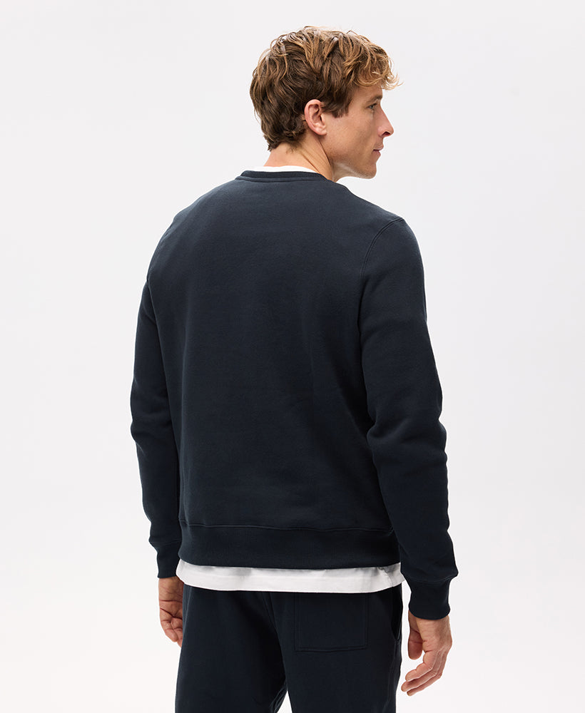 Essential Logo Crew Sweat | Eclipse Navy