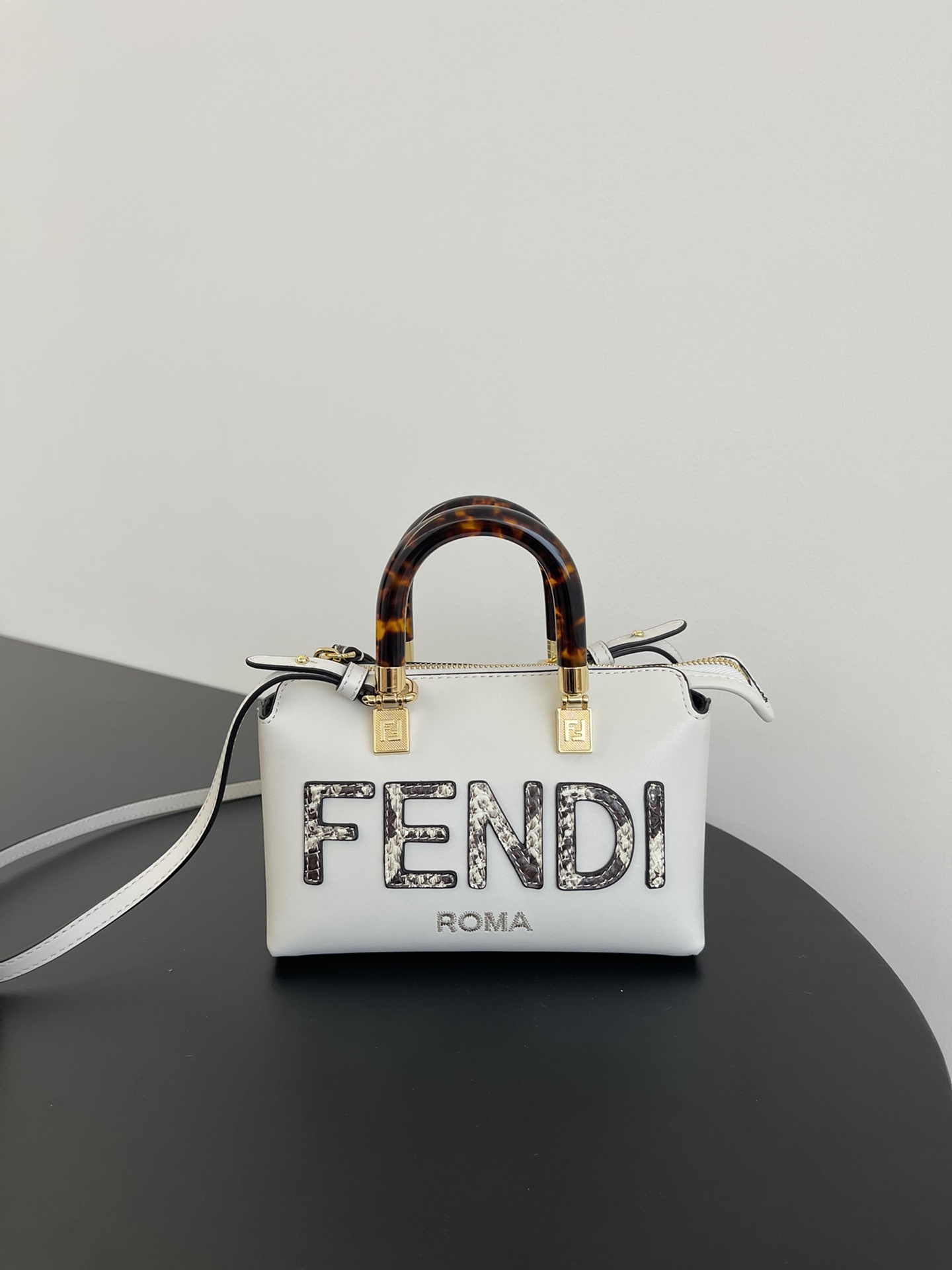 TOP FENDI FENDI By The Way Mini Bag - White