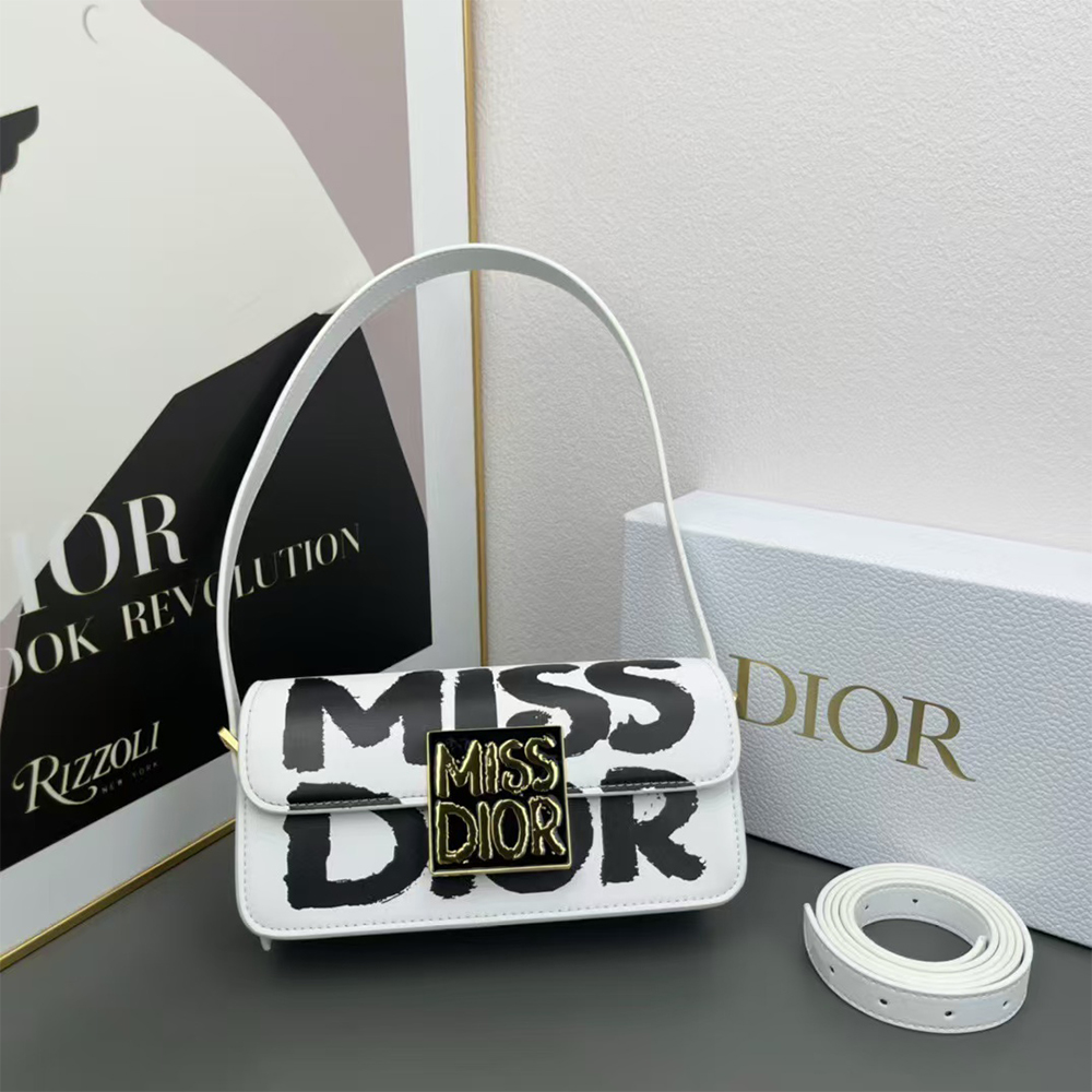 DIOR Miss Dior Flap Bag（10A Mirror Version）