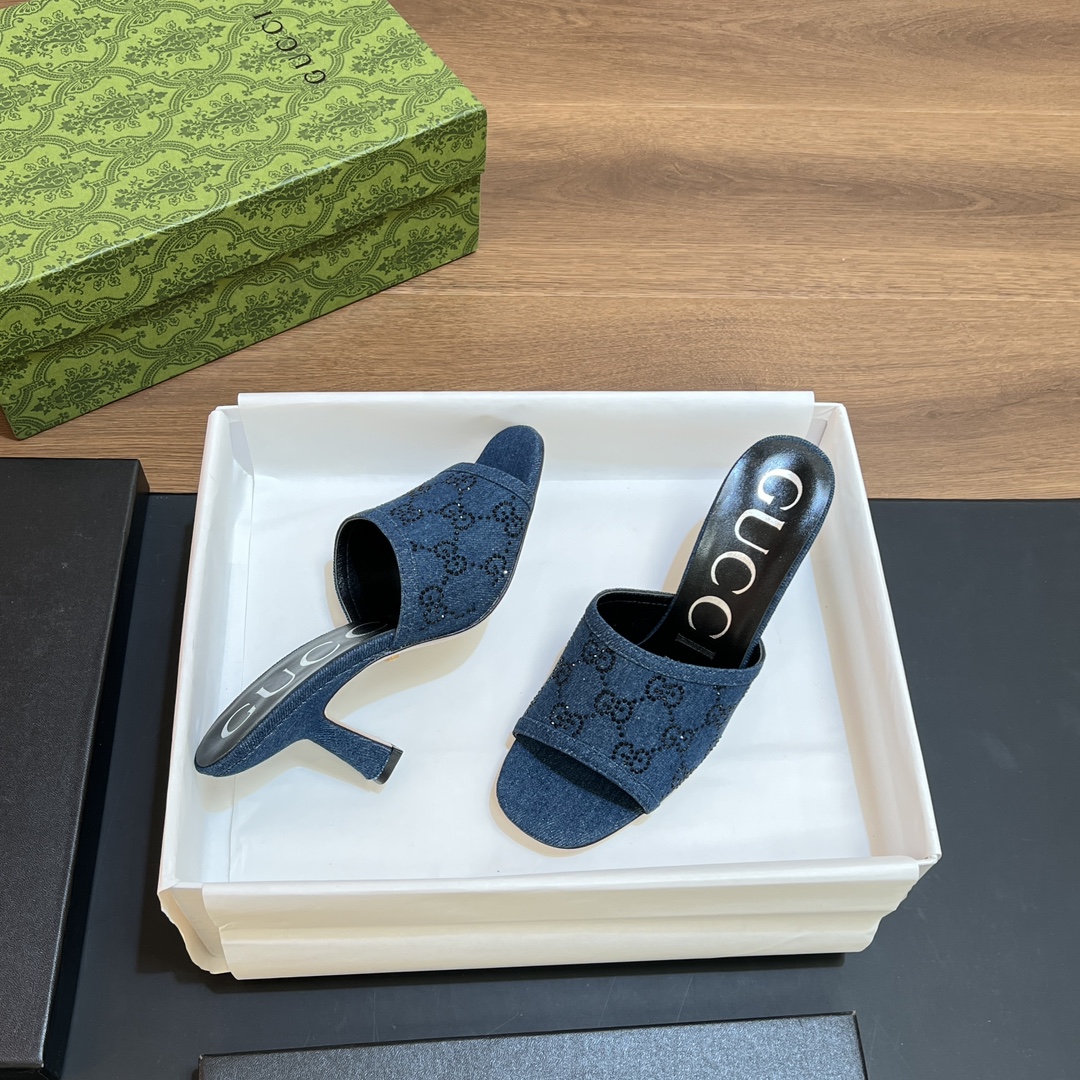 TOP GUCCI GG Rhinestones Slippers - Denim