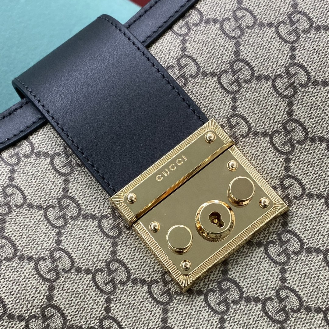 TOP GUCCI G*G Padlock Chain Small Tote - Black