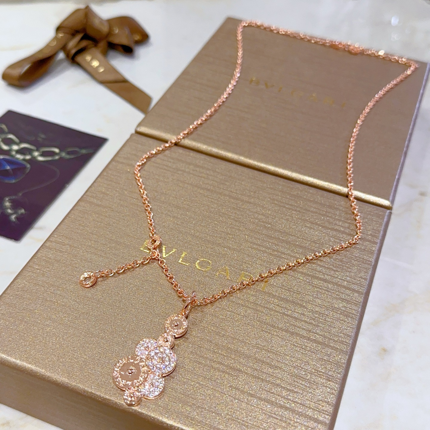 TOP BVLGARI DIVAS' DREAM Necklace - Rose Gold
