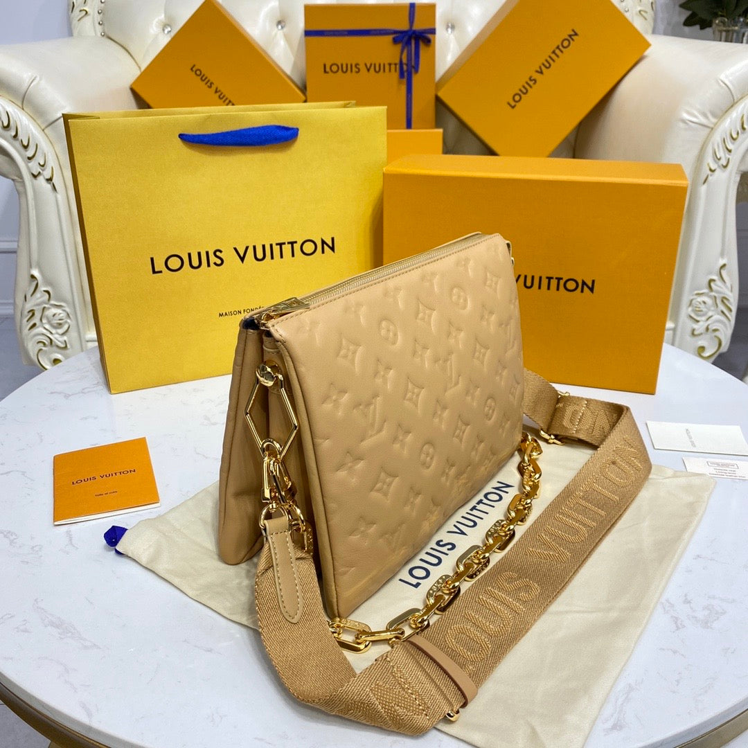 TOP Louis Vuitton LV Coussin Bag 26x20x12cm- Camel