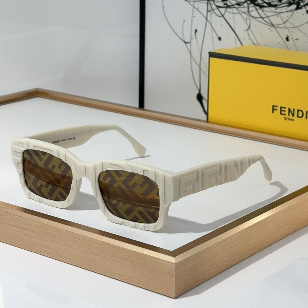 Fendi UV Protection Sunglasses Top Quality （Replica）