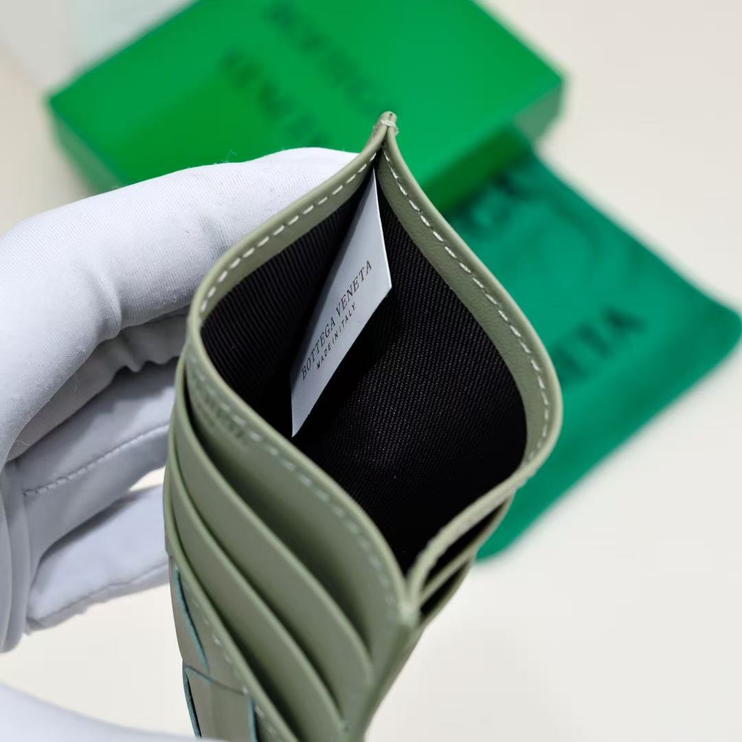 Bottega Veneta Intrecciato Credit Card Case (Replica)