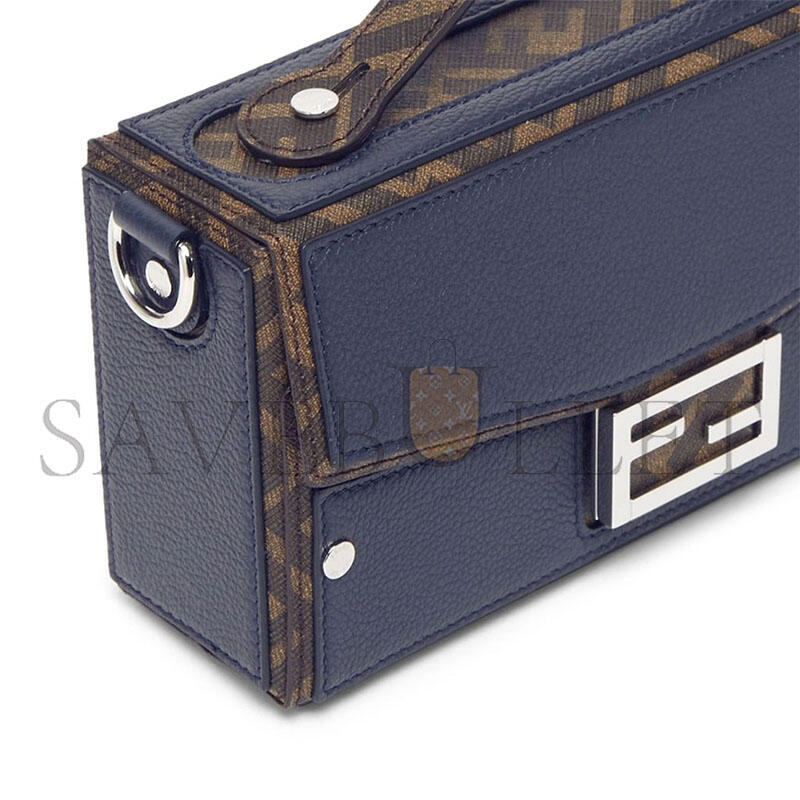 FENDI SOFT TRUNK BAGUETTE 7VA565AQWHF1O8P (21.5*13*6.5cm)