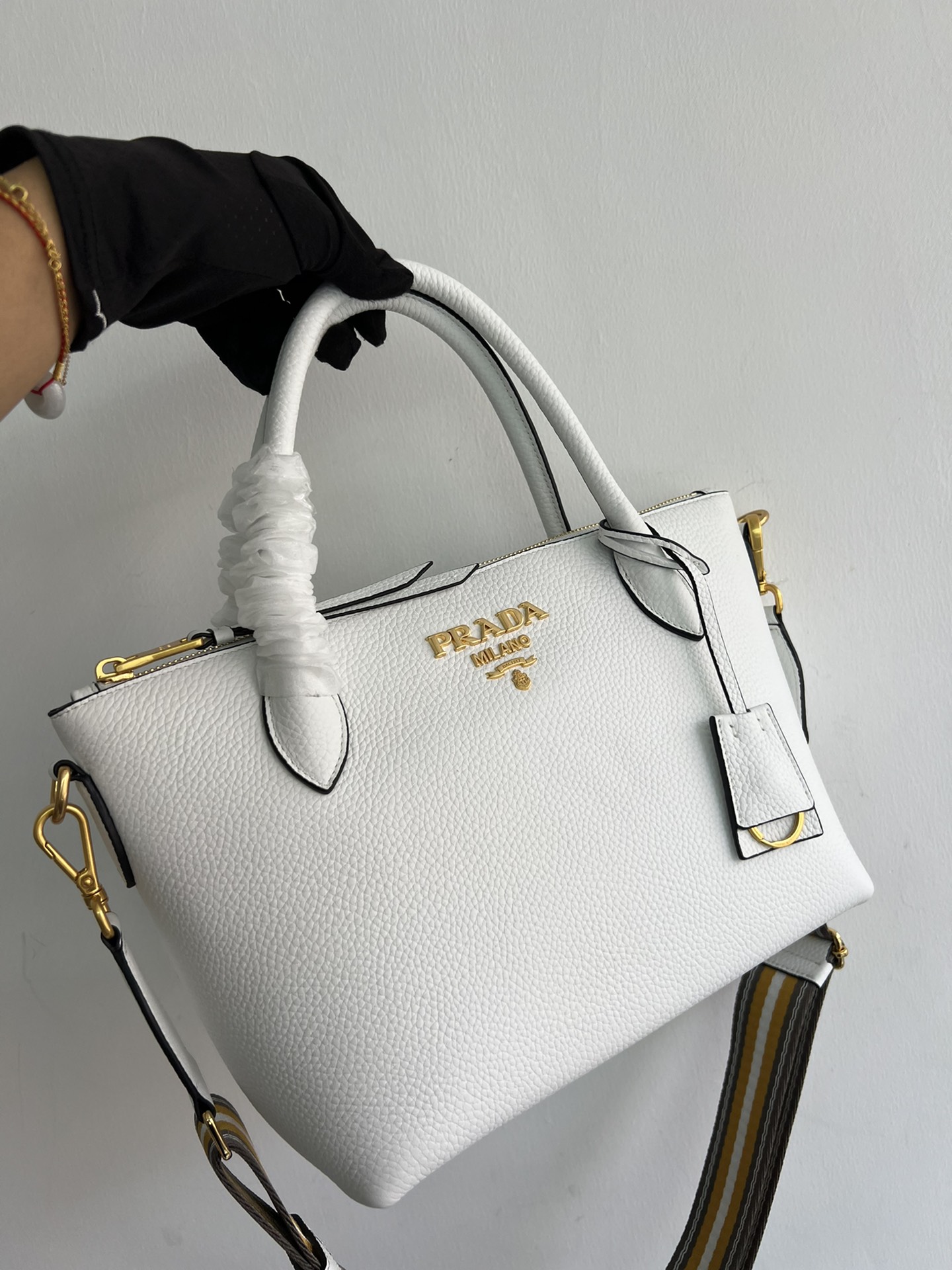 TOP PRADA Double Shoulder Straps Bag 24x19x12cm - Three Colors