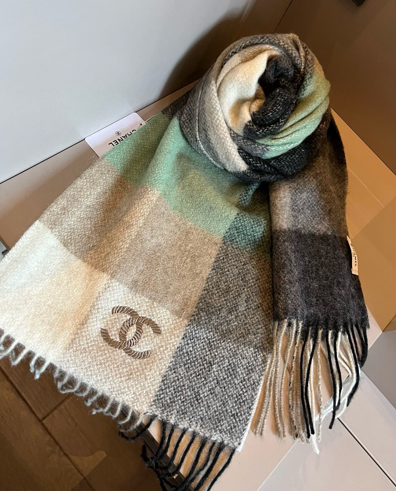 TOP CHANEL CC  Scarf 30*200cm - 4 Colors