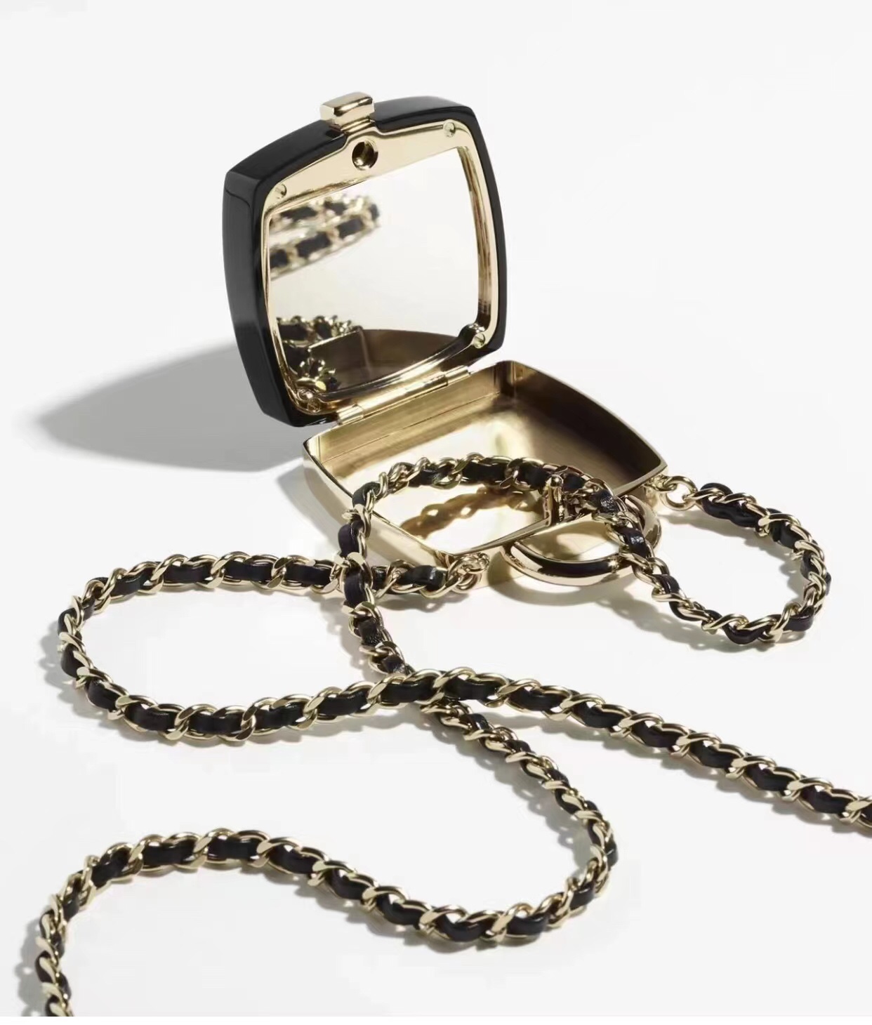 TOP CHANEL Mini Evening Bag 5.5x5.5x2.8cm - Black