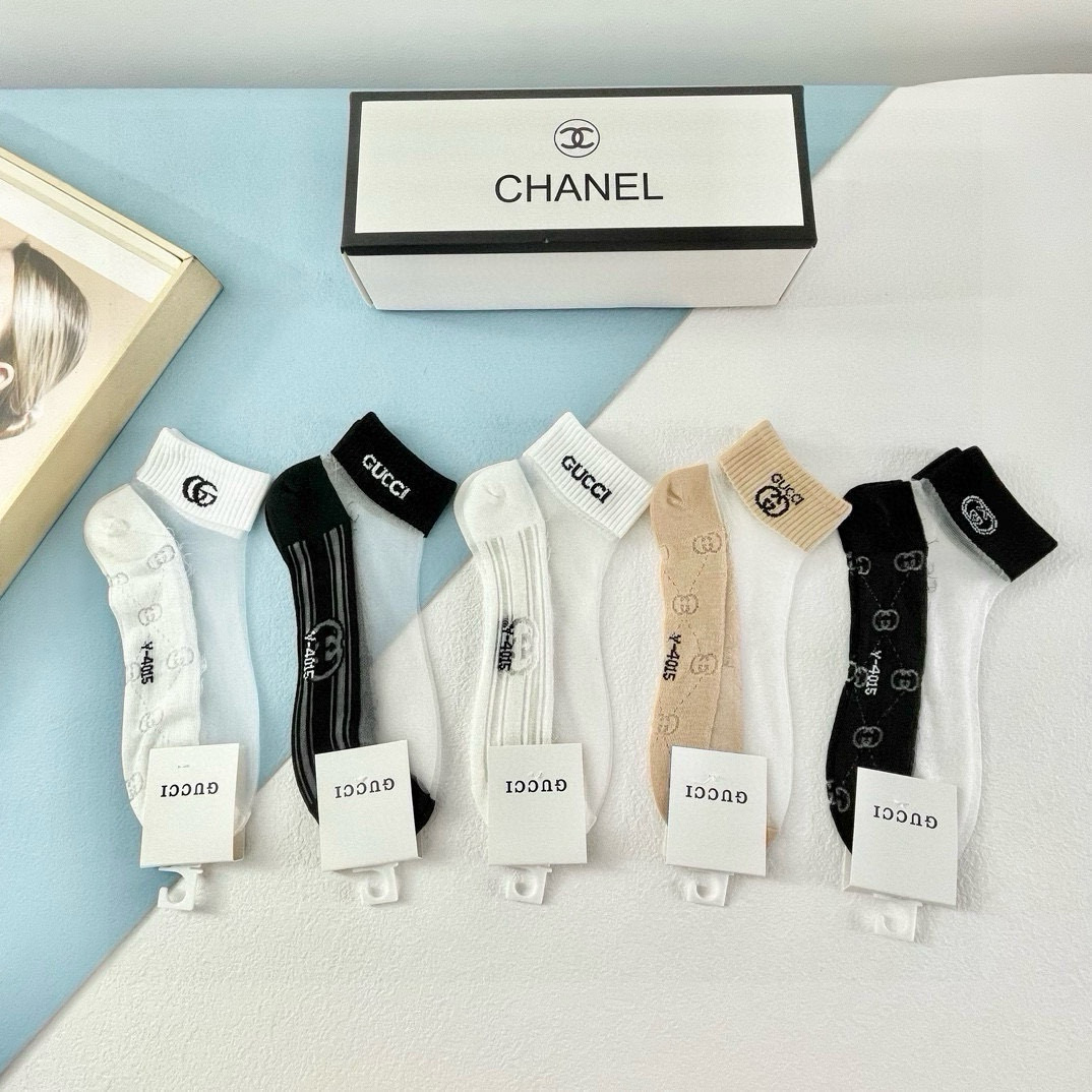 TOP GUCCI Socks - 5 Pieces as a Set