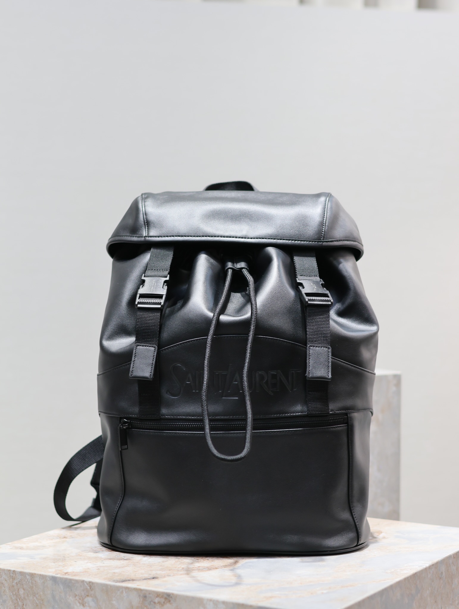 TOP Yves Saint Laurent YSL Cowhide Leather Backpack 45×44×24cm - Black