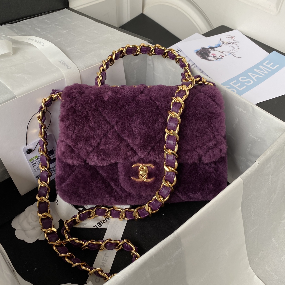 TOP CHANEL Classic Flap Bag Wool 18 X 23 X 9 cm - Purple & GHW