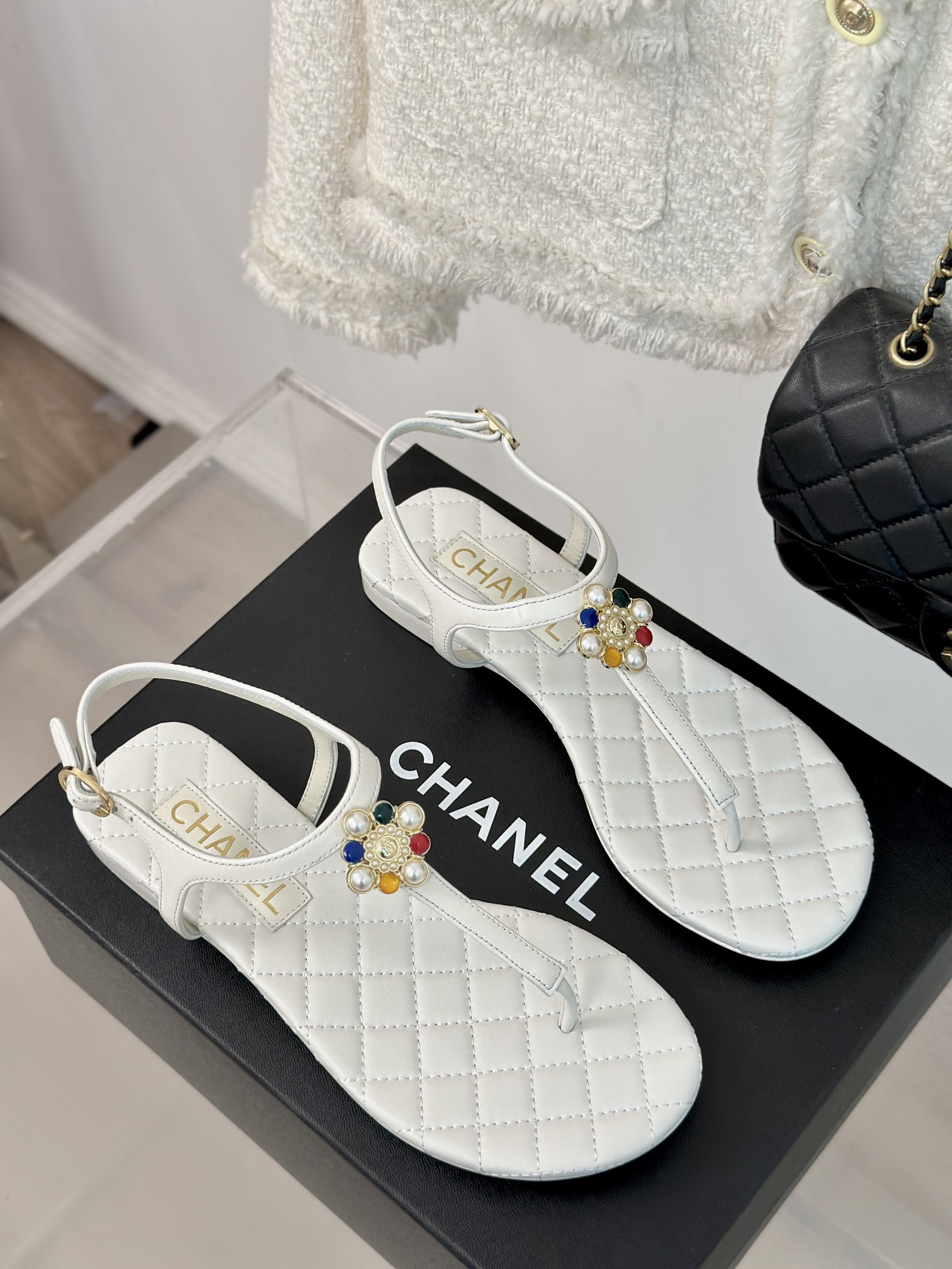 TOP CHANEL Camellia Pearl Sandals - 2 Color