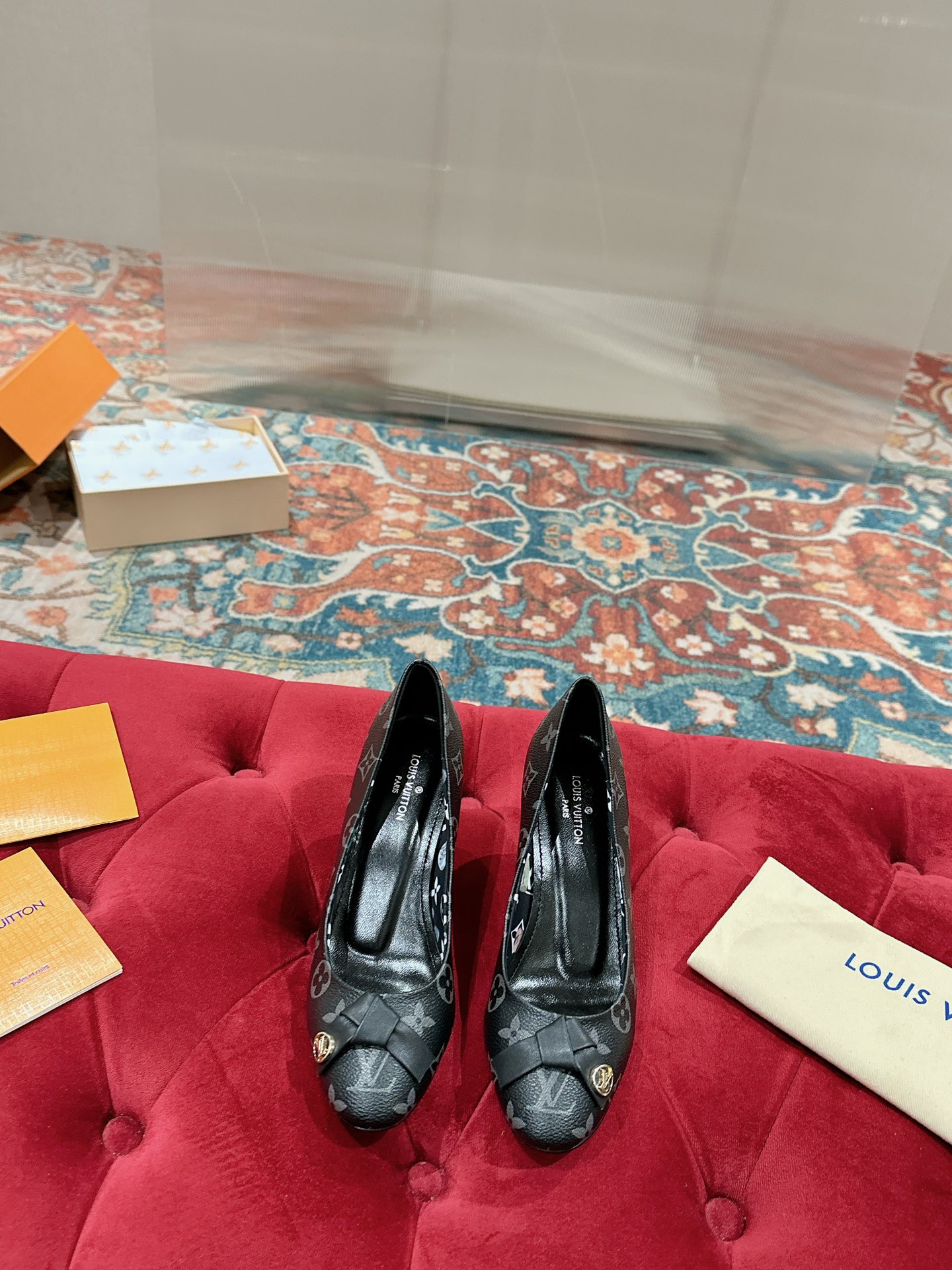 TOP Louis Vuitton LV Urban Twist Pumps - 4 Color