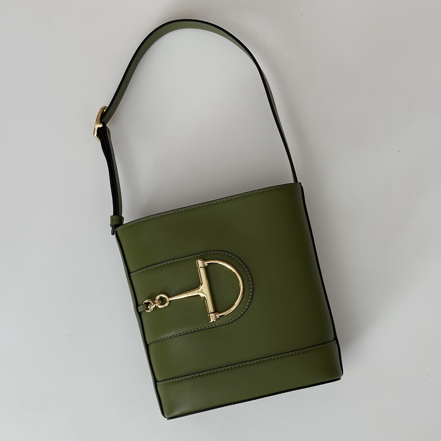 TOP GUCCI Mini Bucket Bag Cowhide 18.5 x 20 x 8.5 cm - 5 Colour