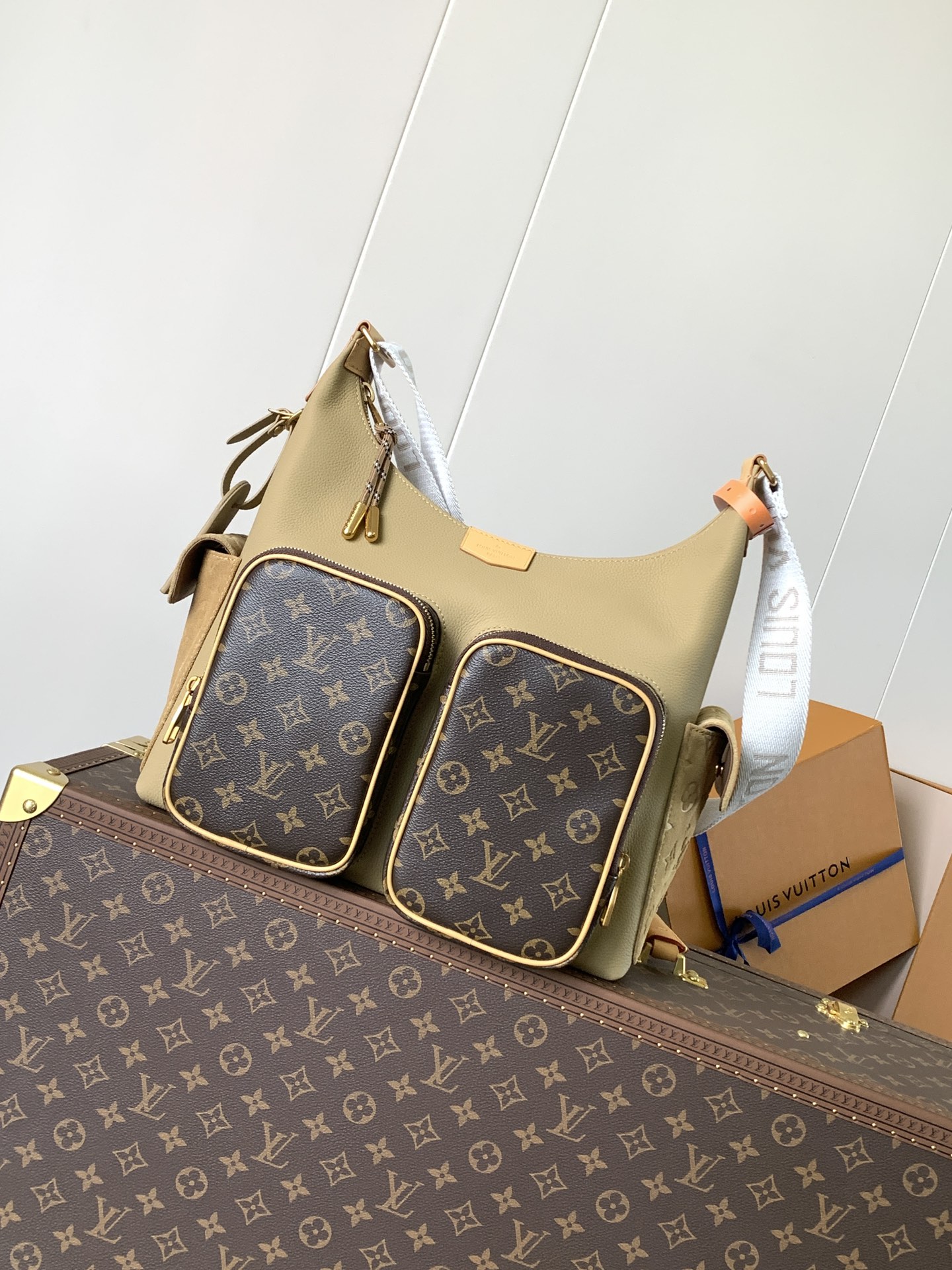 TOP Louis Vuitton LV Bag 30×31×10.8cm - Brown