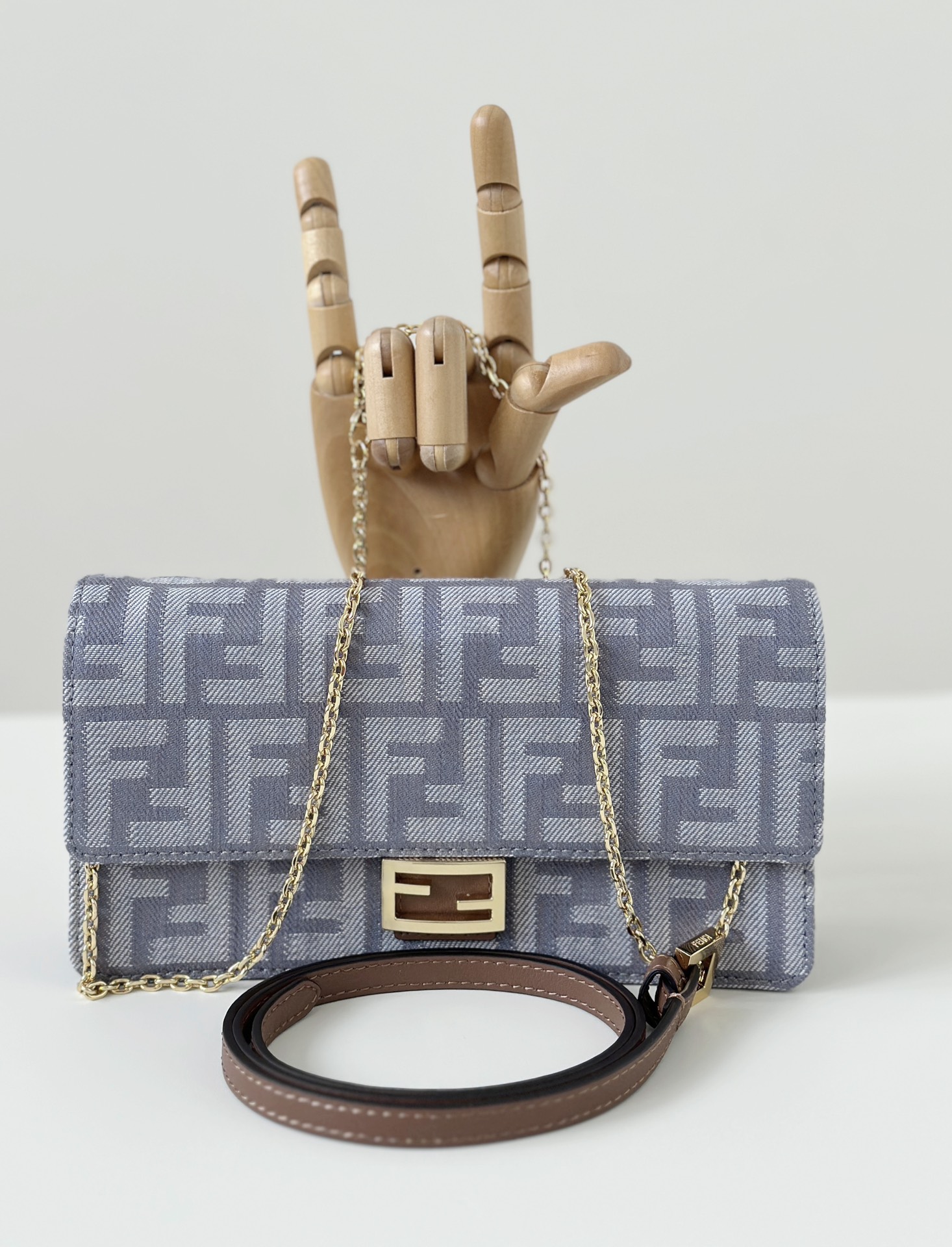 TOP FENDI Baguette Bag 21/5/11.5cm - Blue
