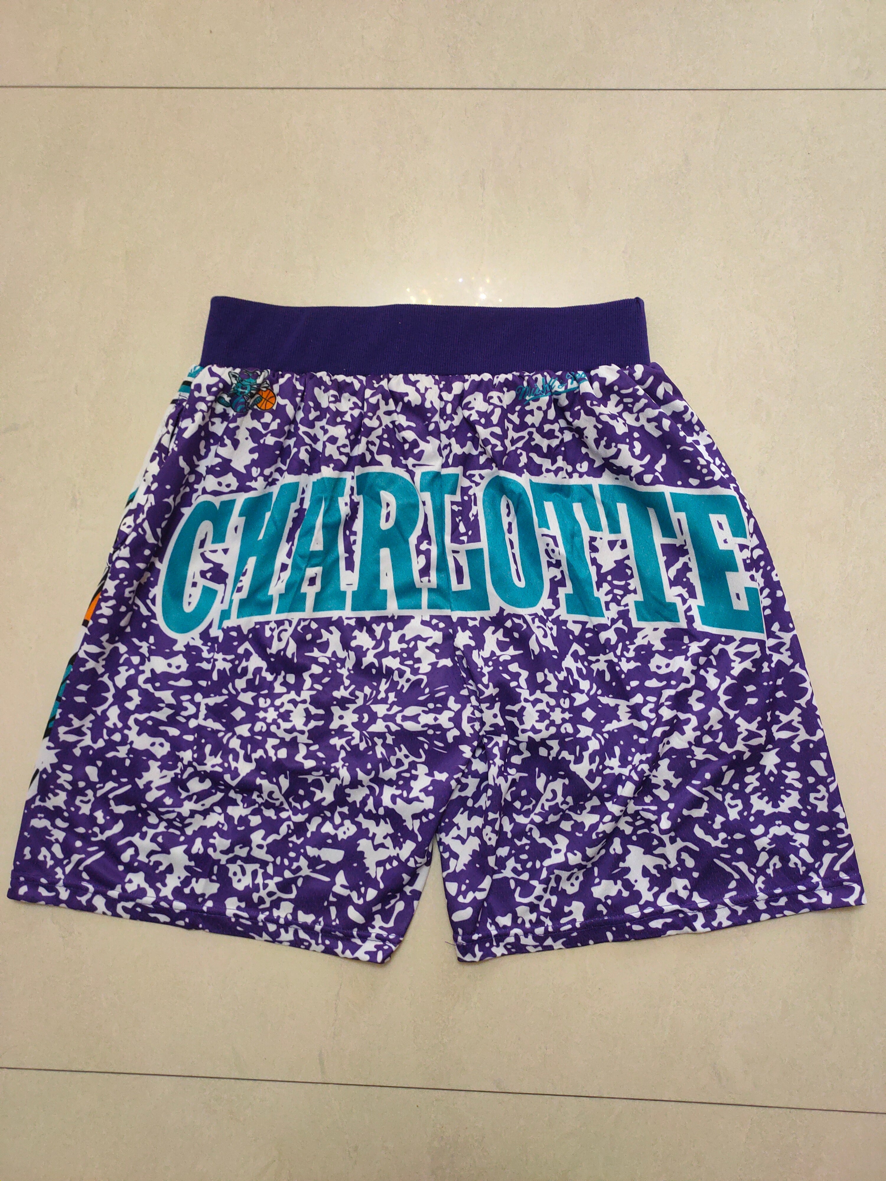 Charlotte Hornets MitchellNessMN team logo blue sweatpants