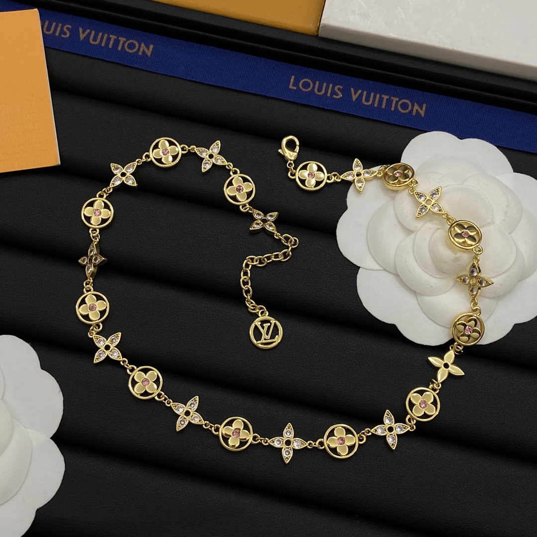 TOP Louis Vuitton LV Necklace - 2 Colors