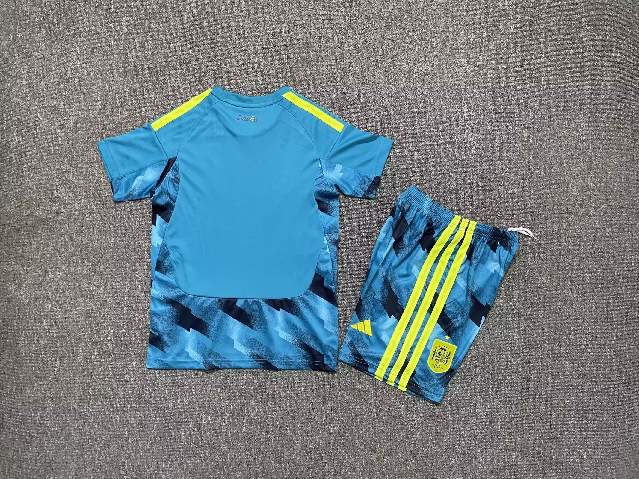 Spain 2026 World Cup Goalkeeper Kids Kits Jersey